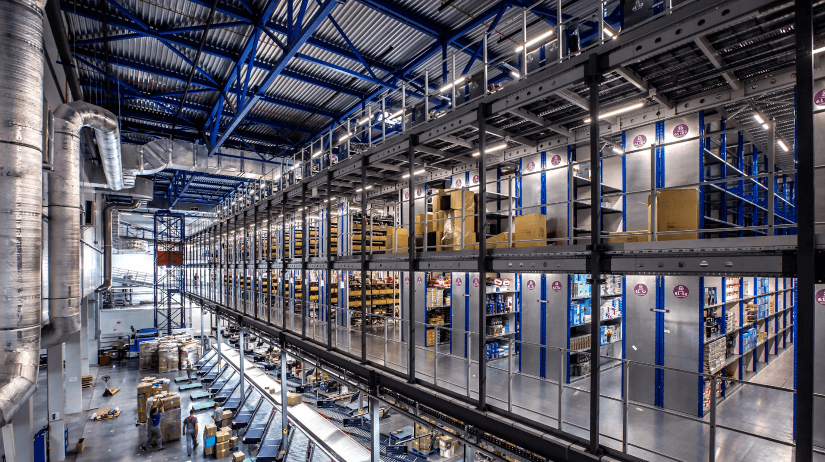 Производственно‑логистические комплексы интернет‑магазина OZON